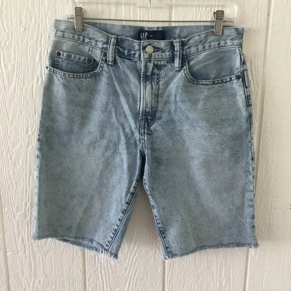 GAP Mid Rise Blue Jean Shorts with Raw Hem and Vintage Look